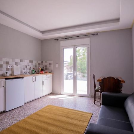 Athens Apartments Экстерьер фото