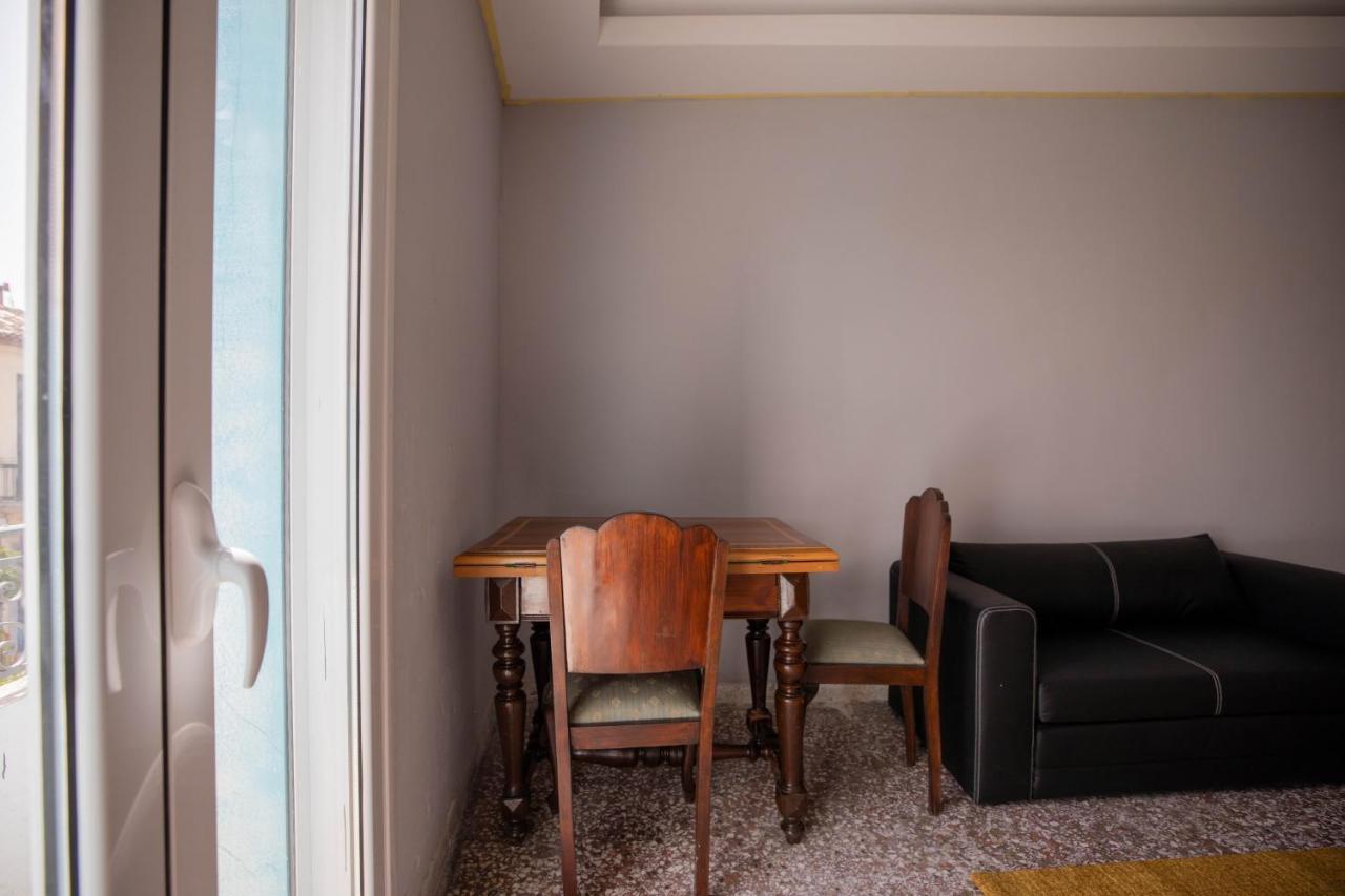Athens Apartments Экстерьер фото